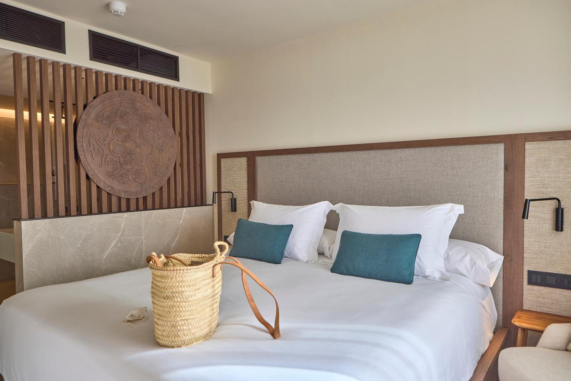 Purobeach Resort Santa Ponsa Ngoại thất bức ảnh